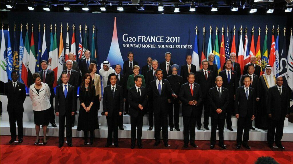 Leaders of the G20 countries present at the Cannes summit.