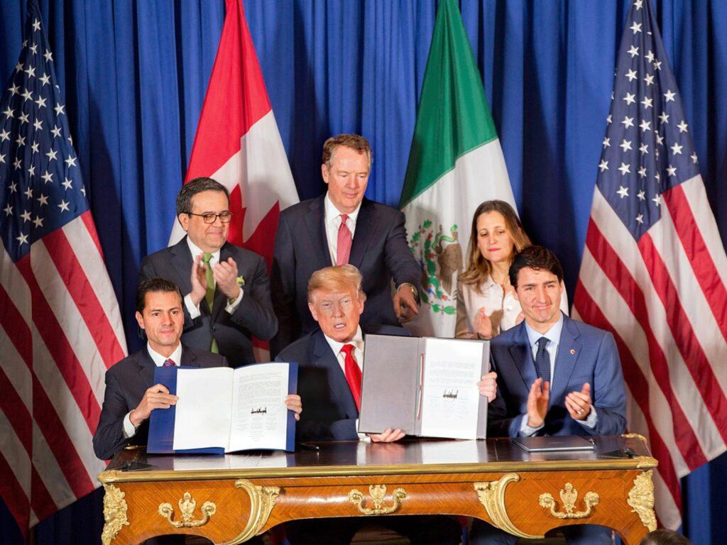 Outgoing Mexican President Enrique Peña Nieto, U.S. President Donald Trump, and Canadian Prime Minister Justin Trudeau signed the USMCA Agreement, 